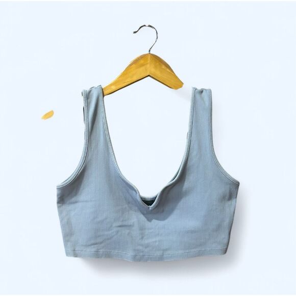 Wild Fable Women’s Medium Blue Gray Deep V Cropped Tank Bra - Picture 1 of 9